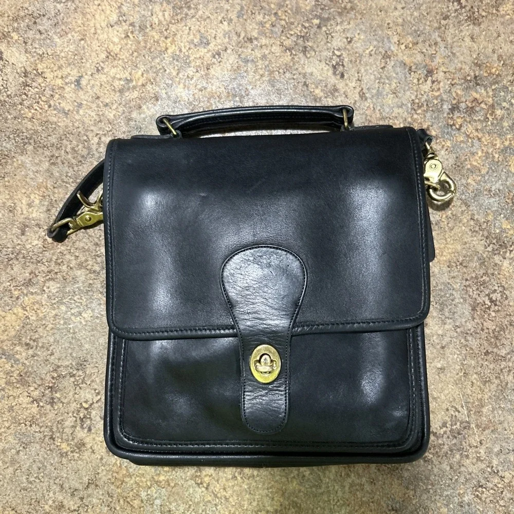 Vintage Coach Station Bag Black Leather Satchel Made In USA Willis Crossbody